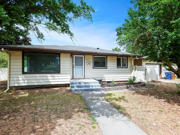 1905 E Boone Ave, Spokane, WA 99202