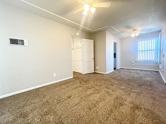 4th image of 4459 McClintock St