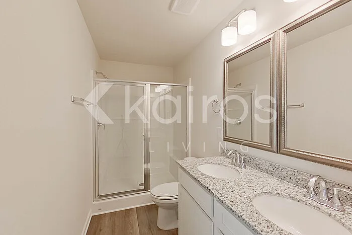 2215 Banyon Cir — Photo 13