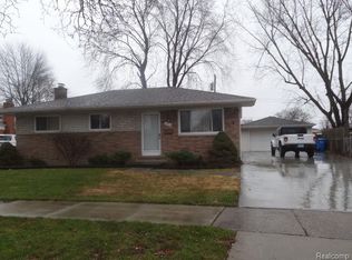 31336 Edwood Dr, Warren, MI