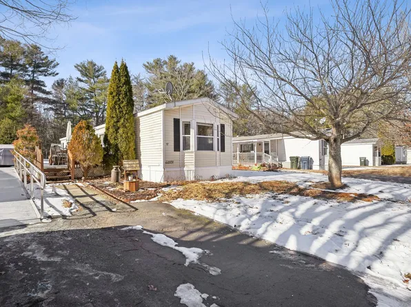 17 Pond Way, Windham, CT 06256