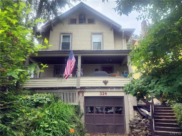 324 Greenwood Pl, Syracuse, NY 13210