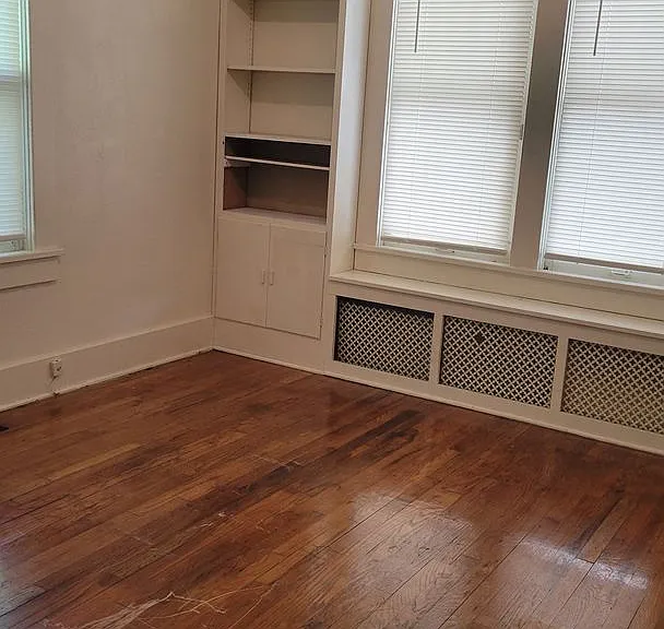 201 W Madison St — Photo 5