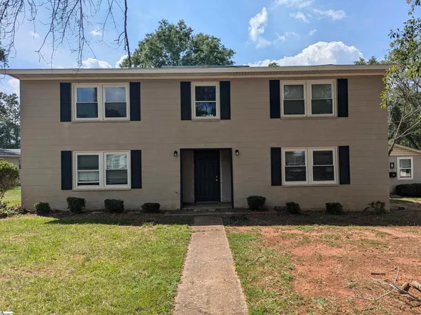 201 Chandler Dr APT 9D, Gaffney, SC 29340