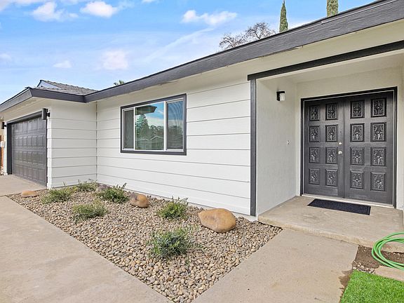 4th image of 1020 W Laura Avenue