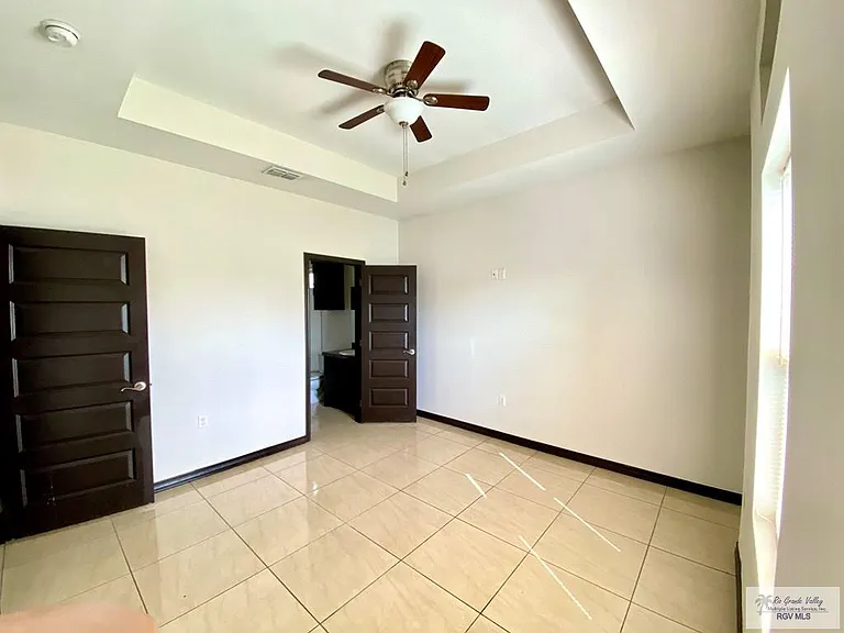 6693 Garden Woods Ave #B — Photo 5