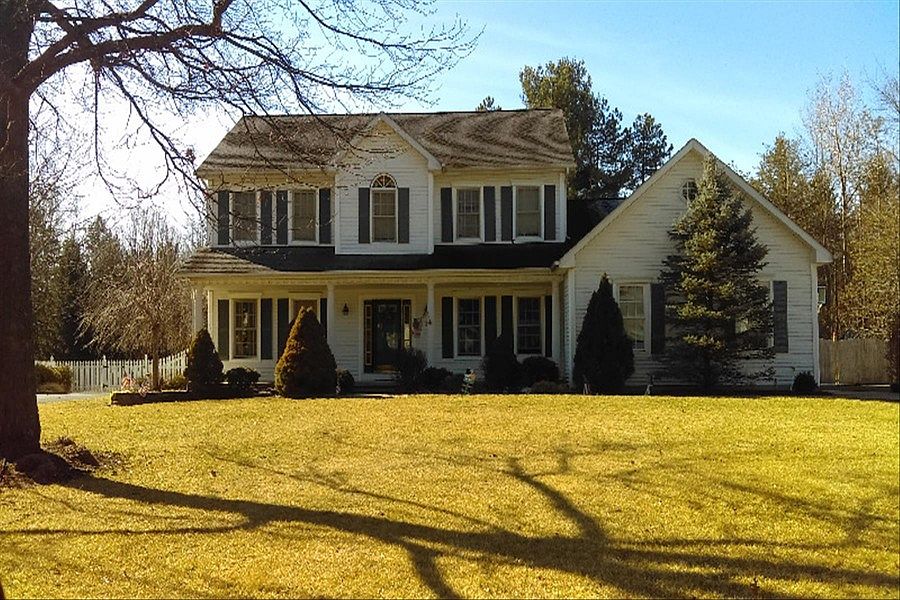 1st image of 50 Spruce St