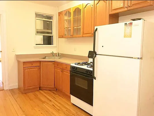 Rented by Corcoran | media 15