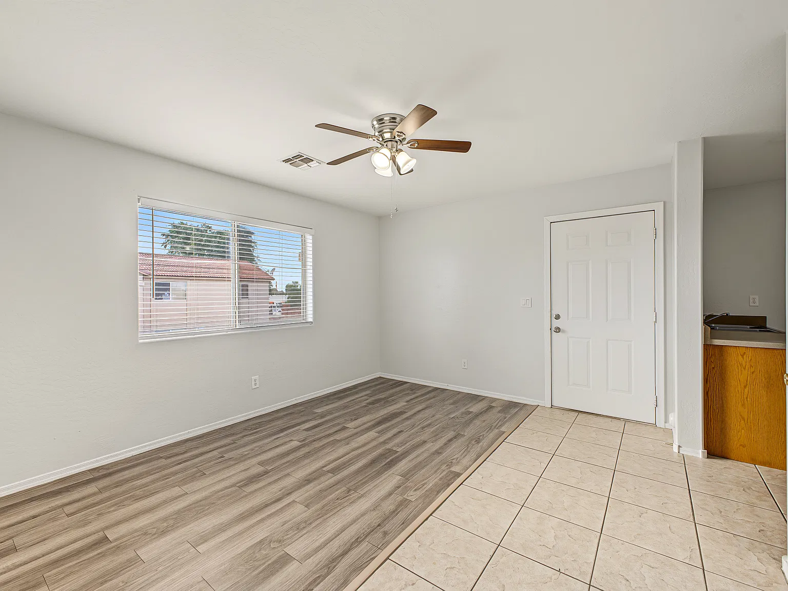 2 bed, 850 sqft, $1,250 — Photo 4