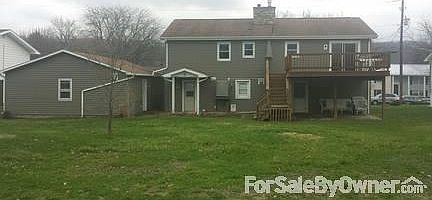 2nd image of 257 W 11th St