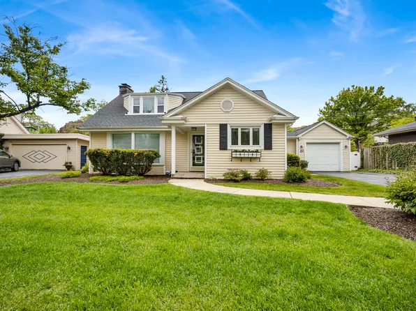 61 Harris Ave, Clarendon Hills, IL 60514