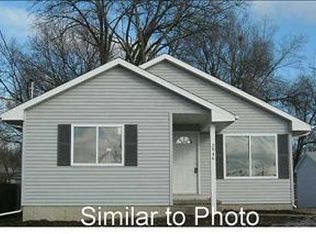 2445 Des Moines St, Des Moines, IA 50317