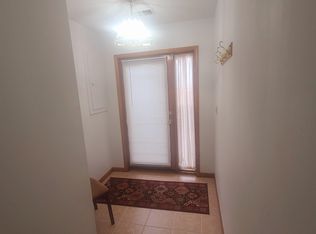 1126 County Road X APT 6A, Fremont, NE 68025