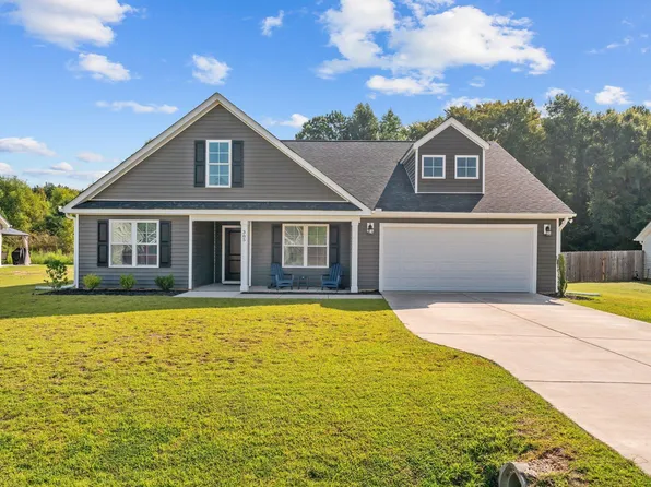 385 Kotata Ave, Bunnlevel, NC 28323