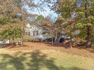 127 Dumar Ln, Hoschton, GA 30548