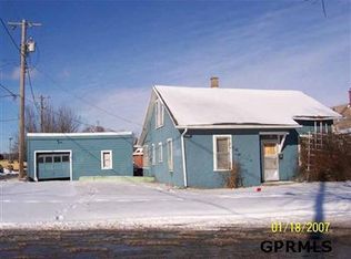 2910 Tucker St, Omaha, NE 68112