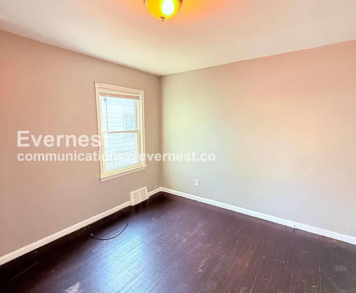 8270 Trinity St — Photo 25