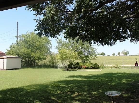 2nd image of 902 W University Dr
