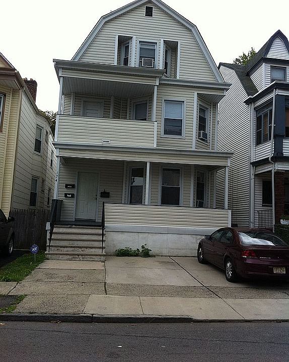 1st image of 174 N 16th St