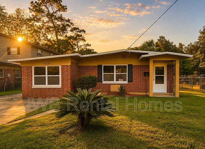 1st image of 3330 Marlo St