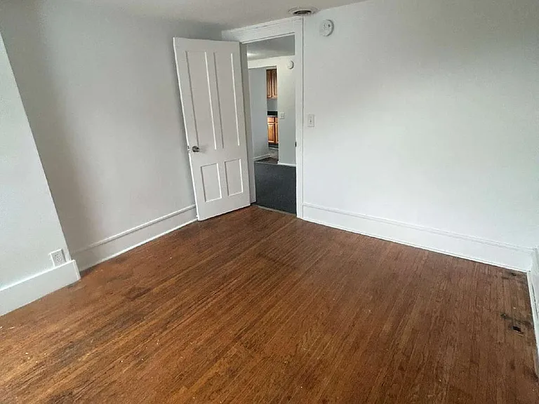 9 Hawthorne St #2 — Photo 7