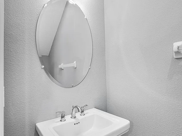 18-web-or-mls-Lower Level Bathroom 4aSR_06112026