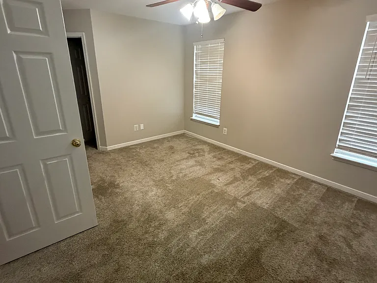 8635 Millstream Dr — Photo 19