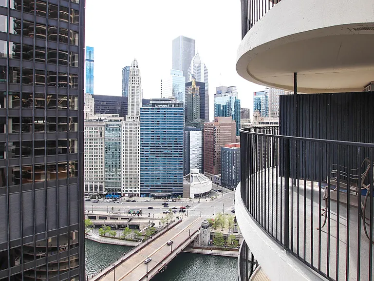 300 N State St #3330 — Photo 9