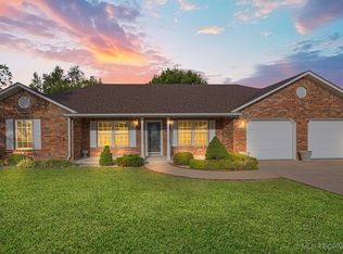 105 Sonshine Ln, Salina, OK 74365