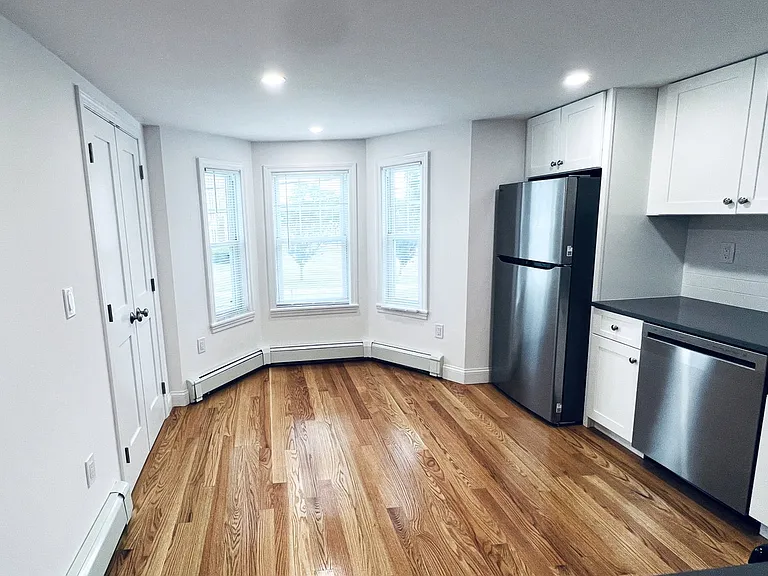 50 Conant St #1/2 — Photo 2
