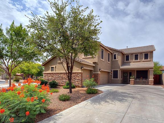 2nd image of 2619 E Bear Creek Ln