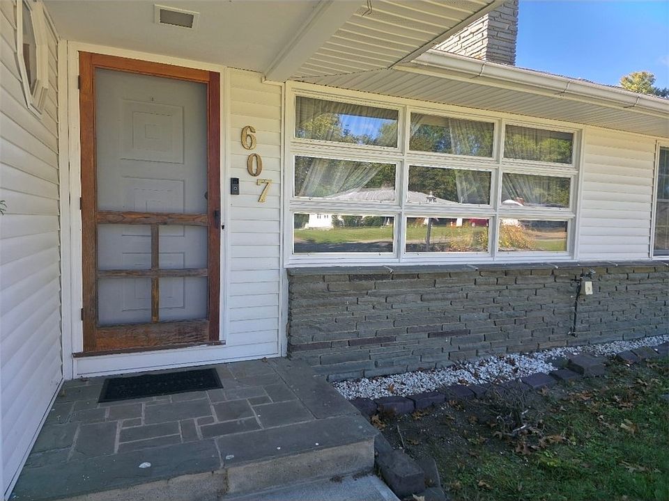 1st image of 607 Cornell Rd