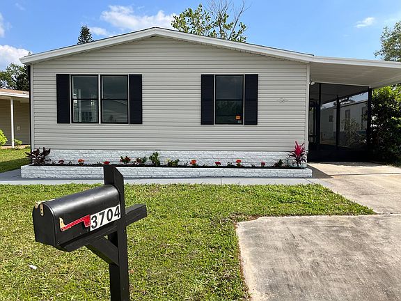 3rd image of 3704 Spinnaker Dr
