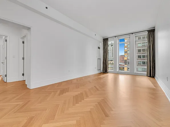 205 E 85th St APT 9J, New York, NY 10028