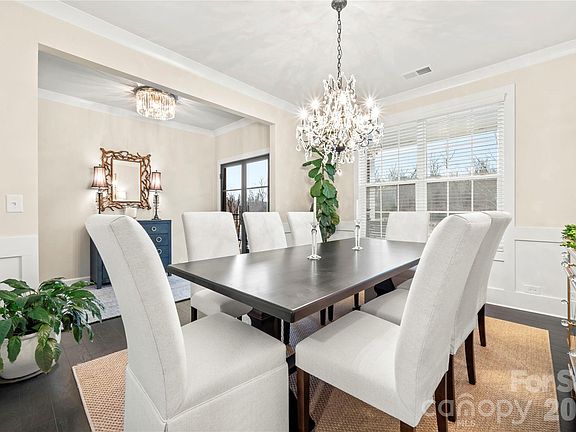 4th image of 11916 Westbranch Pkwy