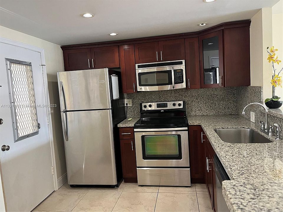 1st image of 3725 NE 169th St APT 210