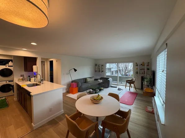 1109 N Allen Pl APT 103, Seattle, WA 98103