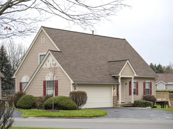 4178 Boulder Pond Dr, Ann Arbor, MI 48108