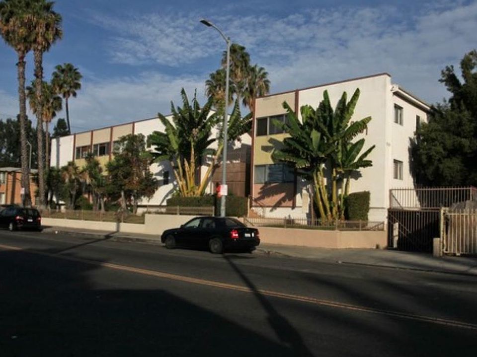 Fountain Ave