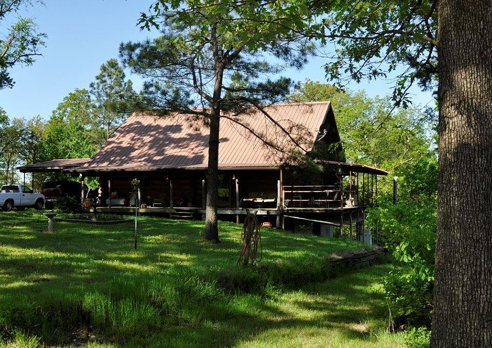Log Home on Big Cabin Creek 