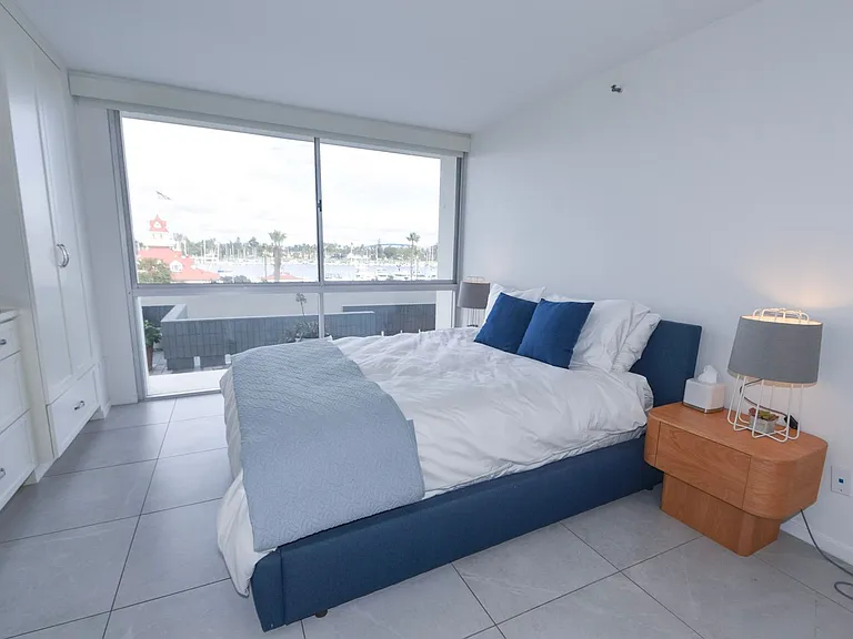 1710 Avenida Del Mundo #108 — Photo 9