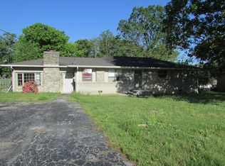 1704 3rd Ave, Manchester, TN 37355