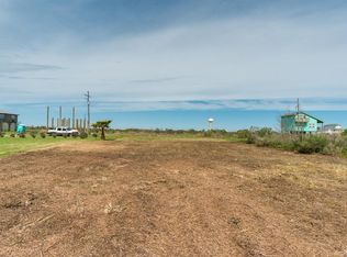 4310 Seadrift Dr, Port Bolivar, TX 77650