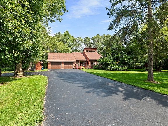 2nd image of 1261 45th Avenue