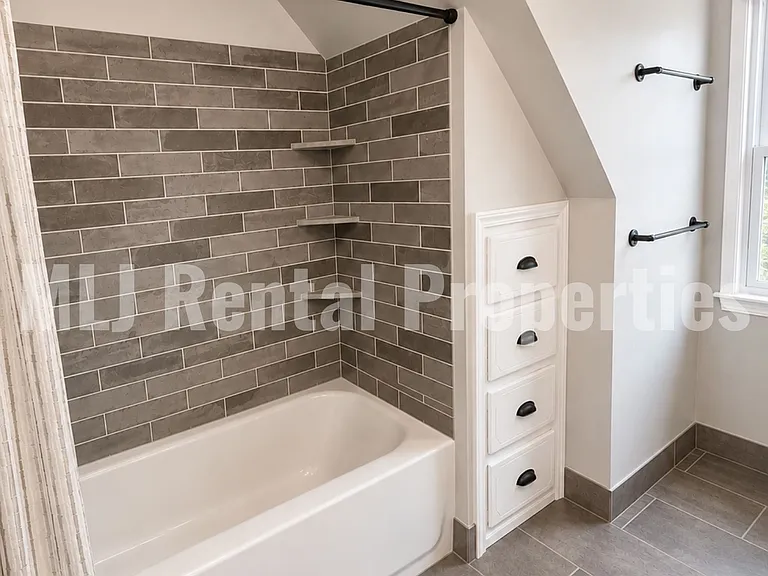5881 S Irvington Ave — Photo 51