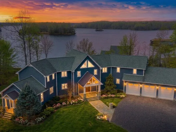 3804 Outer Banks Ln, Bumpass, VA 23024