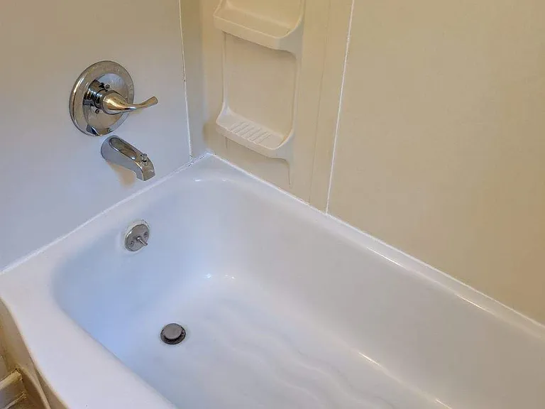730 Chenango St #D17 — Photo 7