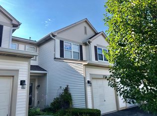 3174 Falling Waters Ln, Lindenhurst, IL 60046