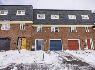 3 Pentry Ln, Ottawa, ON K1S0X1
