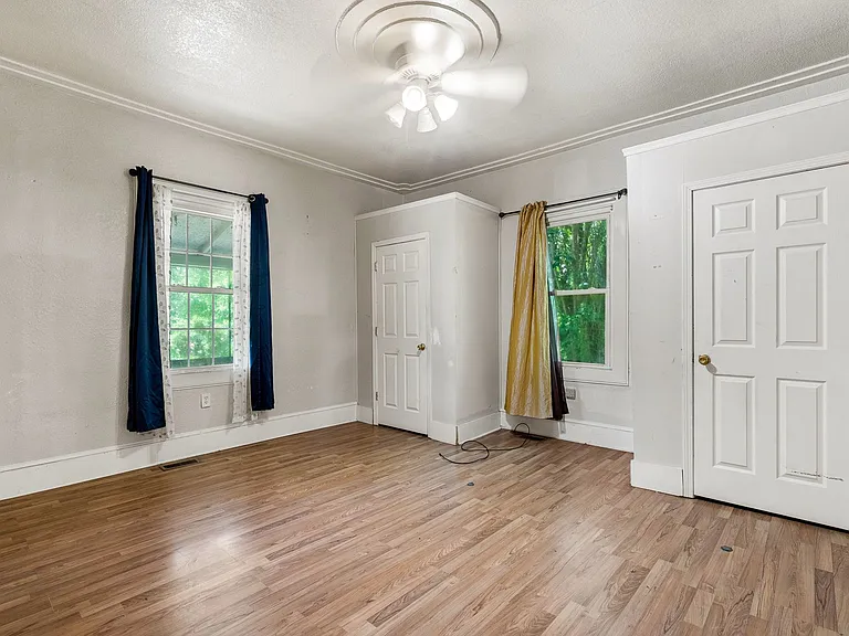 902 Pickens St — Photo 13